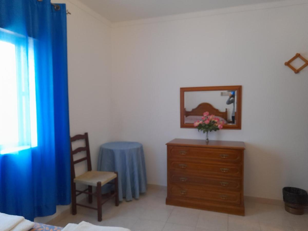 Pacheco'S Guesthouse Lagos Eksteriør billede