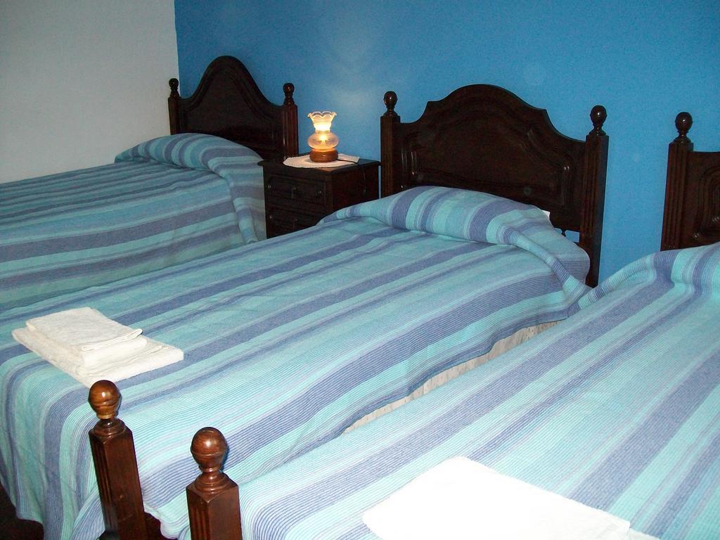 Pacheco'S Guesthouse Lagos Eksteriør billede